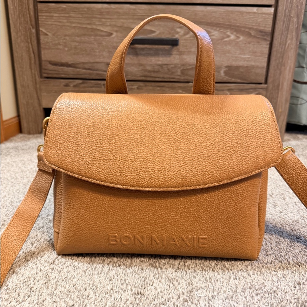 Bon Maxie Tryhard leather Crossbody Bag